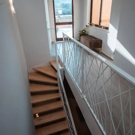 Nyaraló Margerita Modern House With Pool *