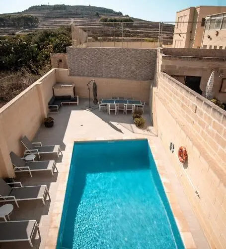 Vakantiehuis Margerita Modern House With Pool Ghammar