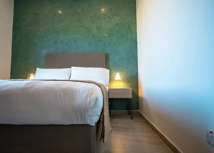 Margerita Modern House With Pool Vakantiehuis