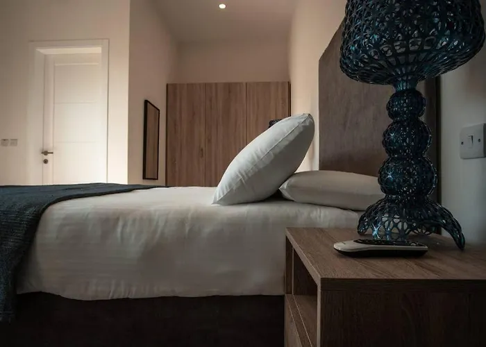 Margerita Modern House With Pool Vakantiehuis Ghammar