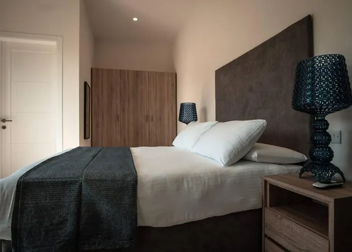 Vakantiehuis Margerita Modern House With Pool *